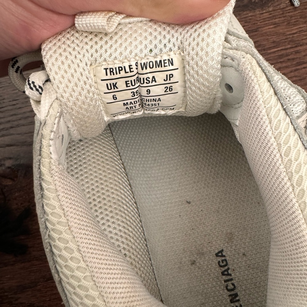 Women's Cream Sneakers - Picture 3 of 3